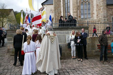 1. Heilige Kommunion in St. Crescentius (Foto: Karl-Franz Thiede)